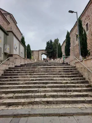 The steps up to the Fatih complex